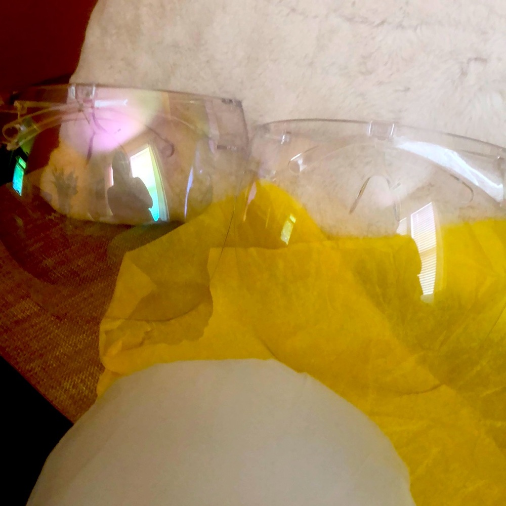 Clear Face Shield Mask. Goes On Like Sunglasses